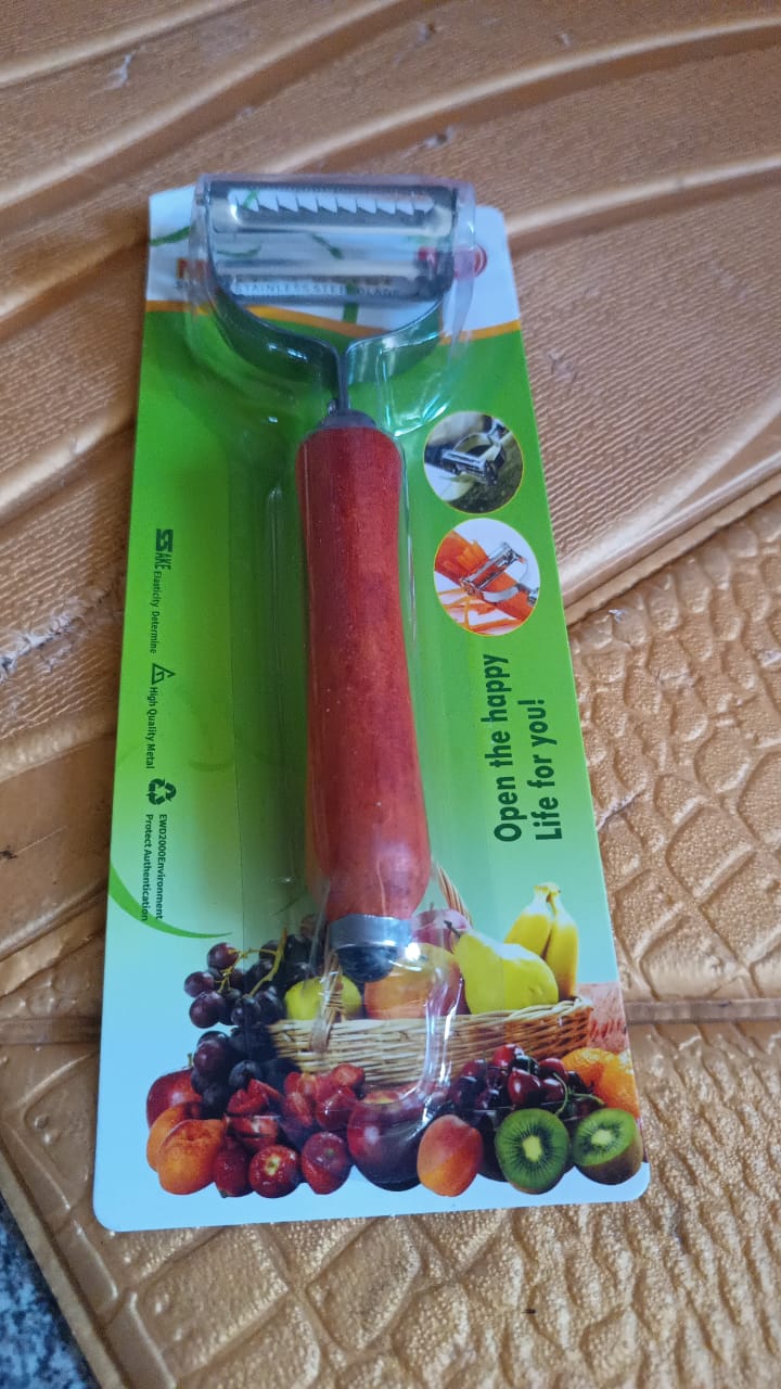 Vegetable and Fruit Peeler with Wooden Handle (1 Pc) Vegetable and Fruit Peeler with Wooden Handle (1 Pc)